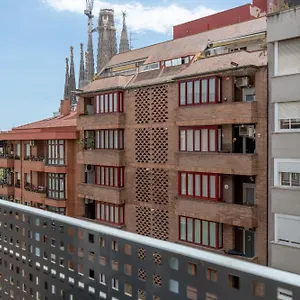 Ola Living Sagrada Familia Апартаменты