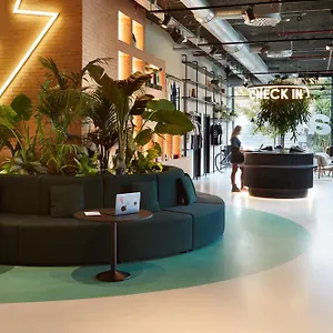 The Social Hub Poblenou Otel